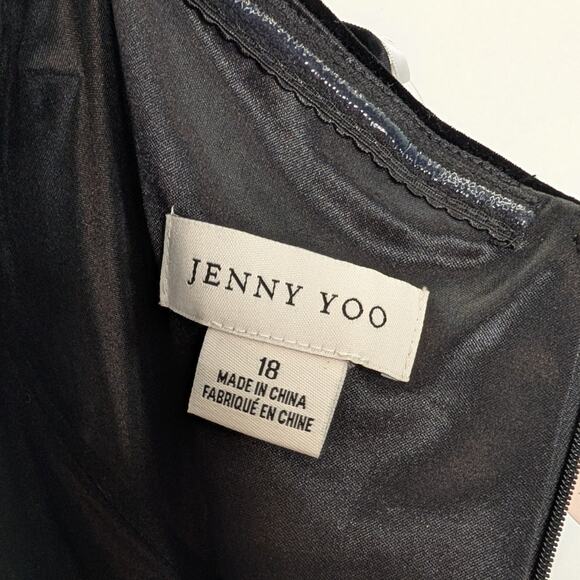 Jenny Yoo Issa Black Velvet Bridesmaid Dress - Size 18 NWT - Picture 4 of 5